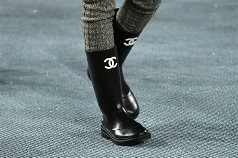 chanel winter boots 2022.